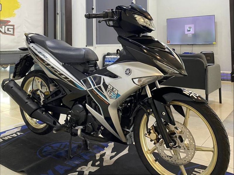 Loan Yamaha Y15ZR 2022 terpakai · Simpang Ampat, Pulau Pinang — Hitam Emas, no plate MDN7025